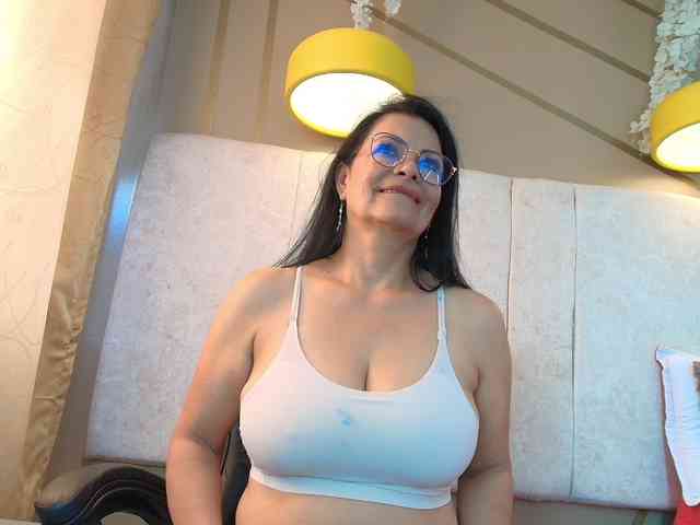 ana-mature's webcam live show