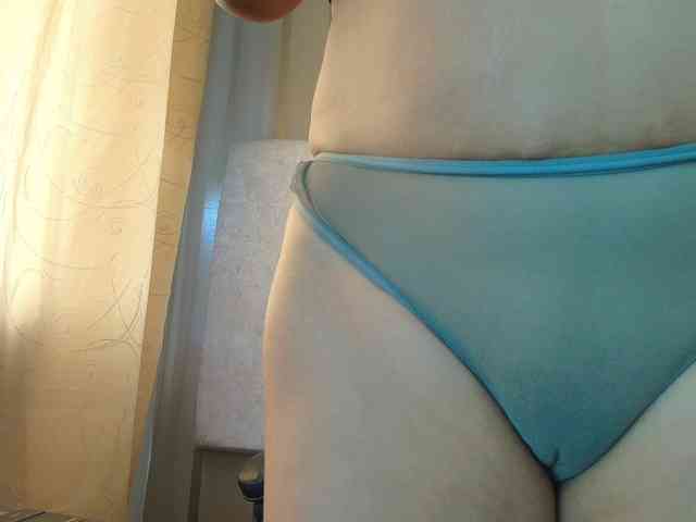 Ana-Mature webcam