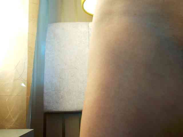 Ana-Mature webcam