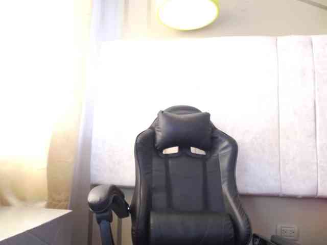 Ana-Mature webcam