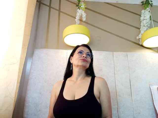 live sex house Ana-mature