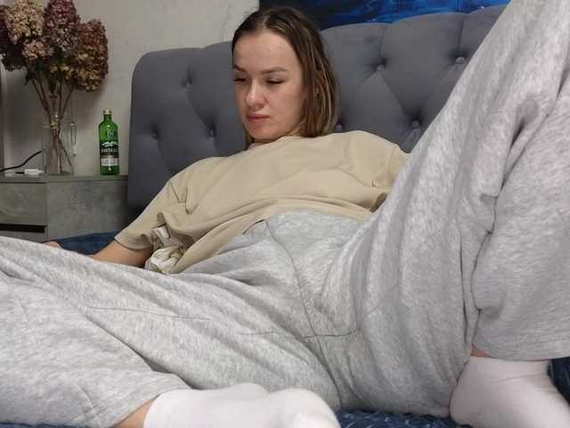 -Sexyhotangel-'s BongaCams show and profile