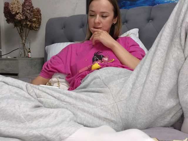 -Sexyhotangel-'s BongaCams show and profile