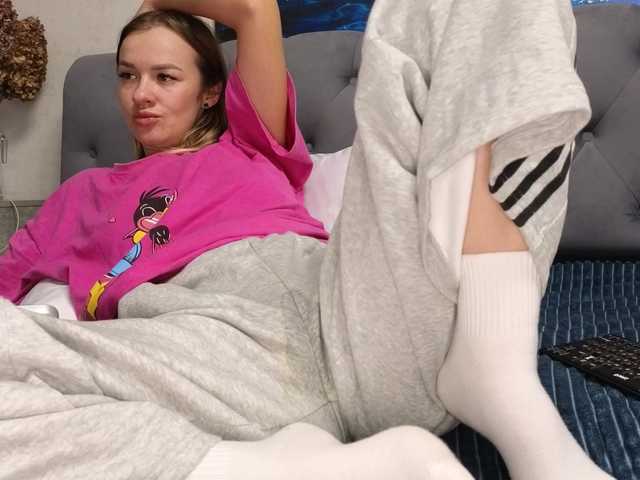 -Sexyhotangel-'s BongaCams show and profile