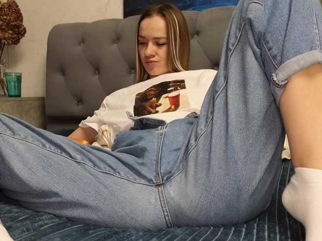 -Sexyhotangel-'s BongaCams show and profile