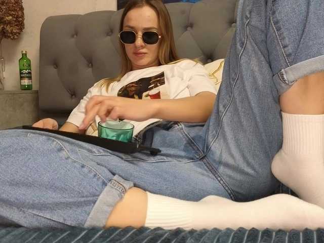 -Sexyhotangel- — Hello everyone, I'm Ksyu! I love to fool around and chat Subscribe, you won't get bored with me! I do not do anything for tokens in a personal account!