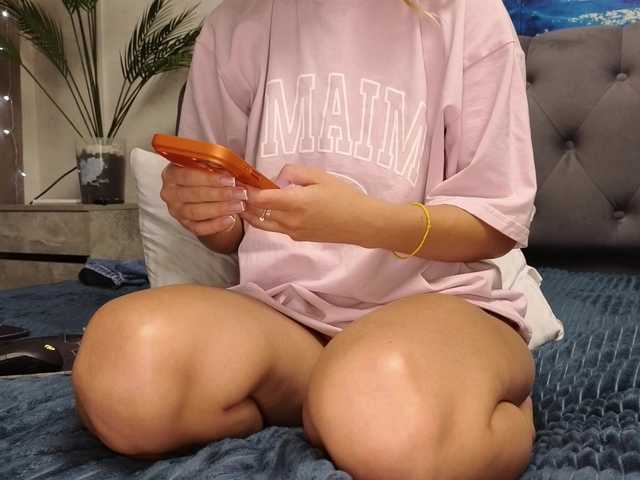 -Sexyhotangel-'s BongaCams show and profile