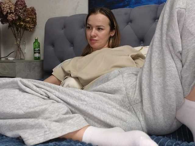 -Sexyhotangel-'s BongaCams show and profile