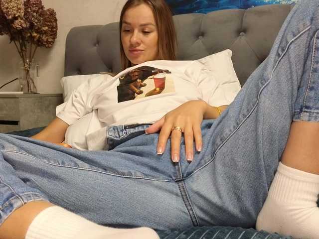 -Sexyhotangel-'s BongaCams show and profile