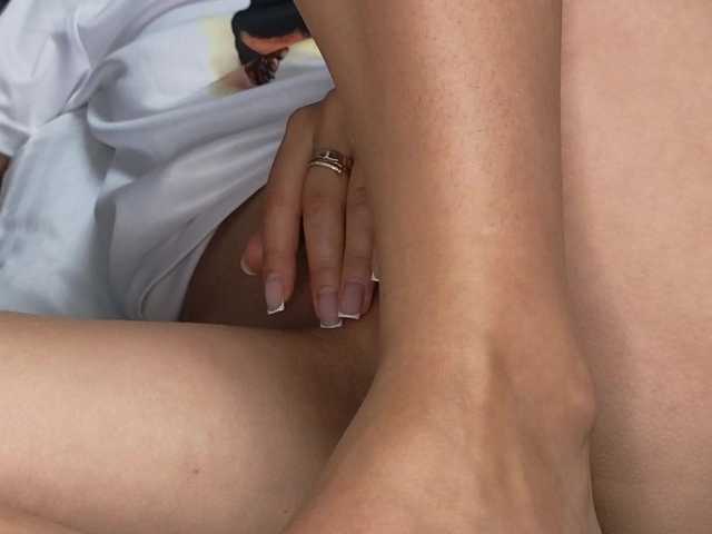 -Sexyhotangel-'s BongaCams show and profile