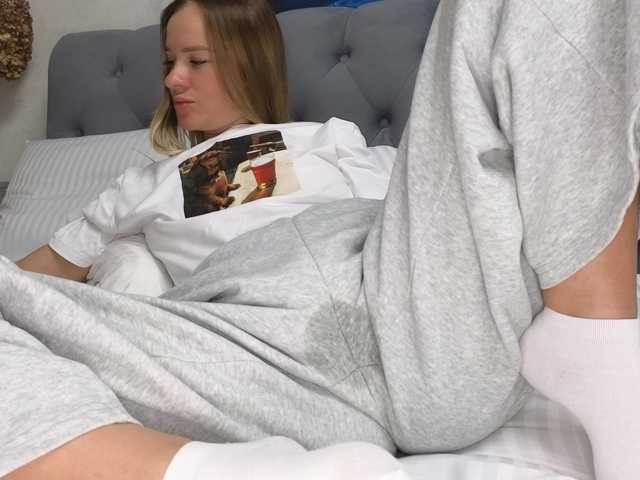 -Sexyhotangel-'s BongaCams show and profile