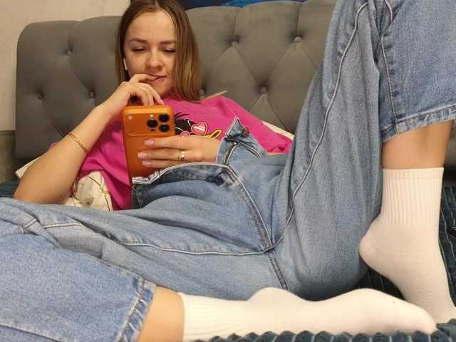 -Sexyhotangel-'s BongaCams show and profile