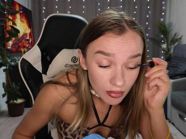 -Sexyhotangel-'s BongaCams show and profile