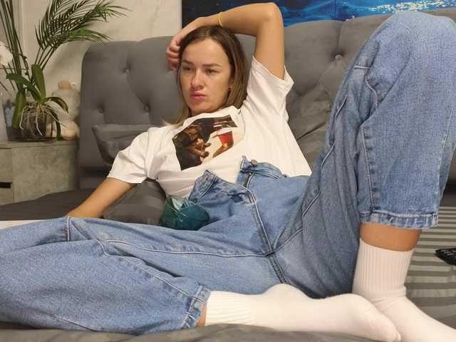 -Sexyhotangel-'s BongaCams show and profile