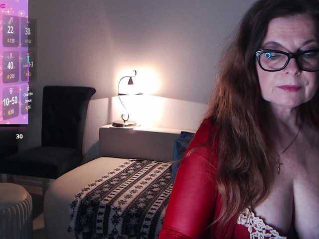 HelenBerg's BongaCams show and profile