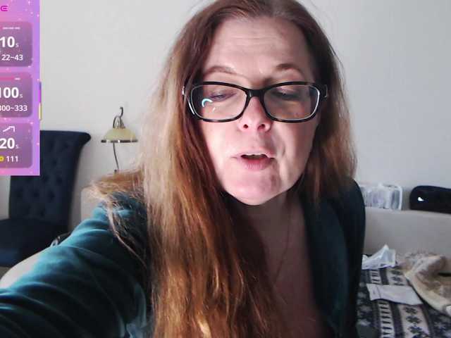 HelenBerg's BongaCams show and profile