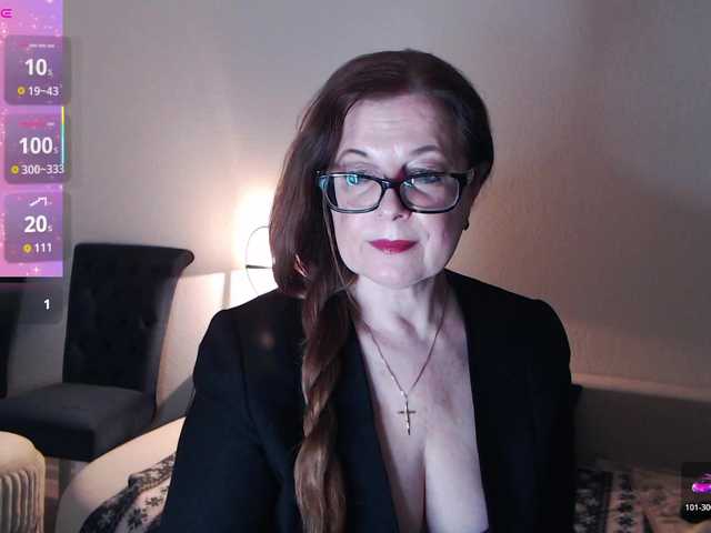 HelenBerg's BongaCams show and profile