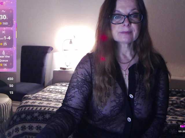 HelenBerg's BongaCams show and profile