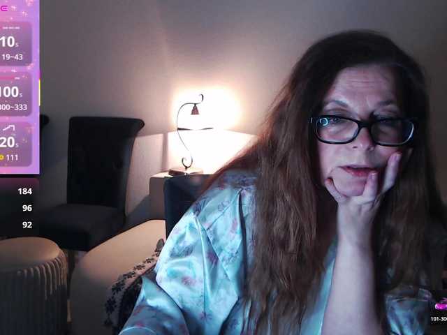 HelenBerg's BongaCams show and profile