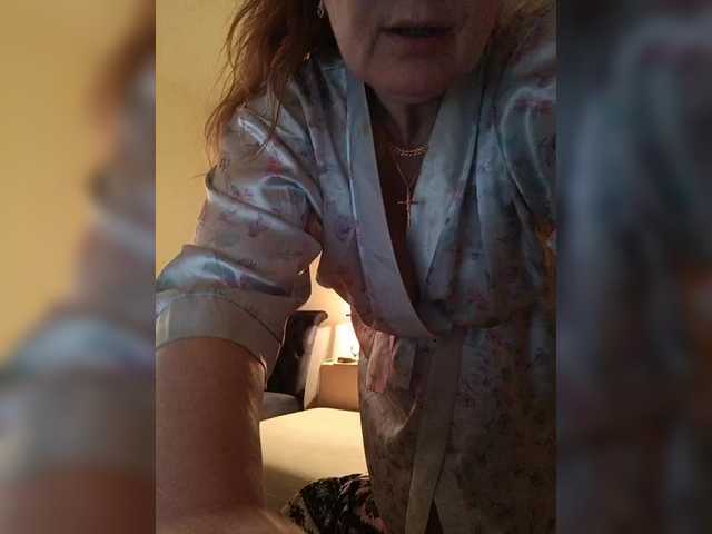 HelenBerg's BongaCams show and profile