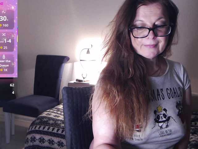 HelenBerg's BongaCams show and profile