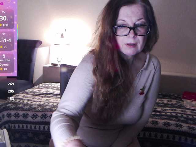 HelenBerg's BongaCams show and profile