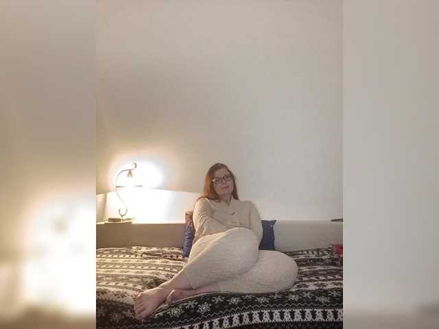 HelenBerg's BongaCams show and profile