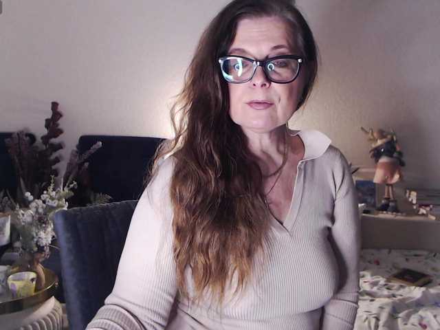 HelenBerg's BongaCams show and profile