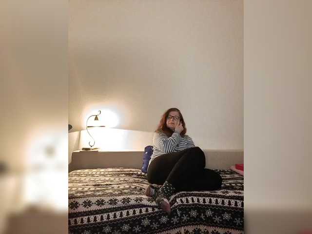 HelenBerg's BongaCams show and profile