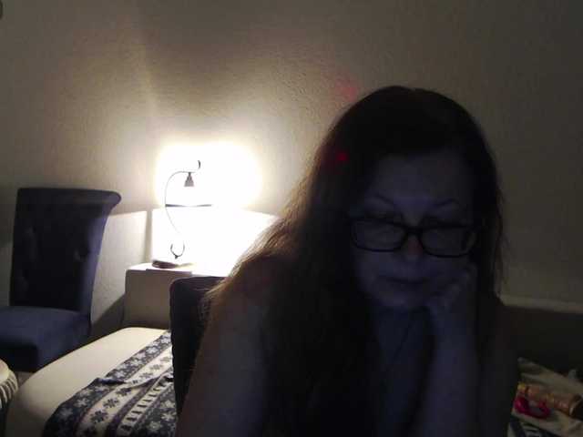 HelenBerg's BongaCams show and profile