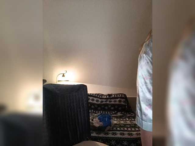 HelenBerg's BongaCams show and profile