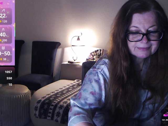 HelenBerg's BongaCams show and profile