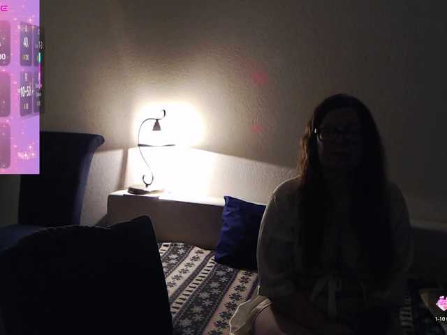 HelenBerg's BongaCams show and profile