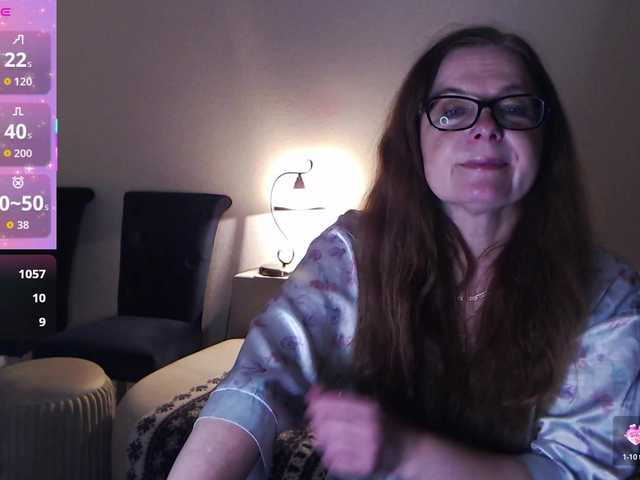 HelenBerg's BongaCams show and profile