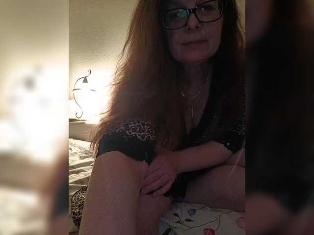 HelenBerg's BongaCams show and profile