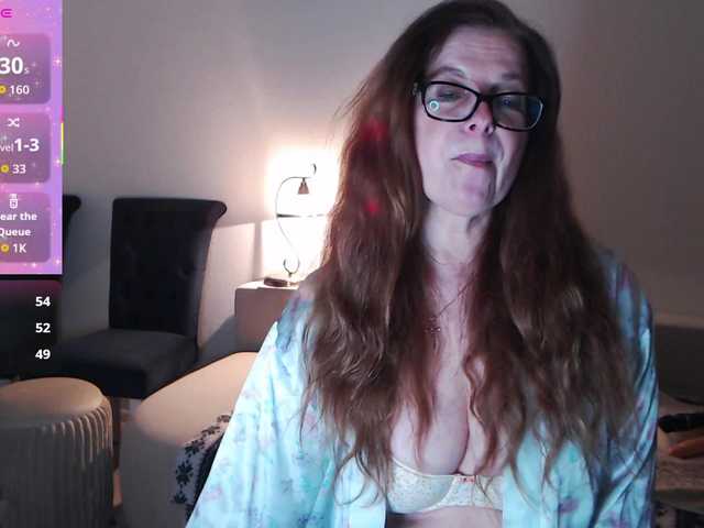 HelenBerg's BongaCams show and profile