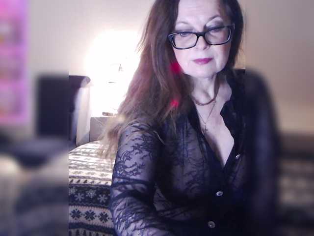 HelenBerg's BongaCams show and profile