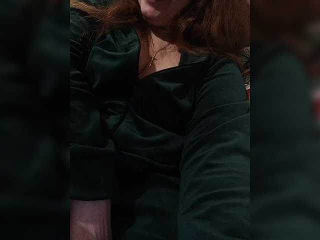 HelenBerg's BongaCams show and profile