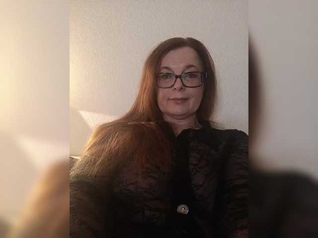 HelenBerg's BongaCams show and profile