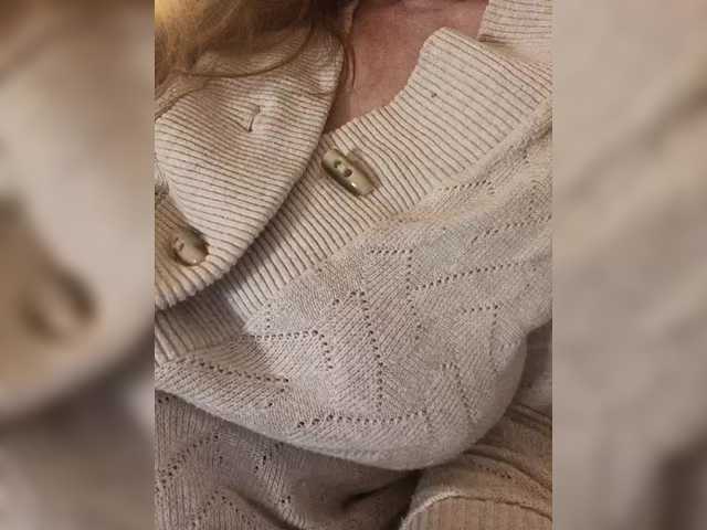 HelenBerg's BongaCams show and profile