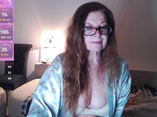 HelenBerg's BongaCams show and profile