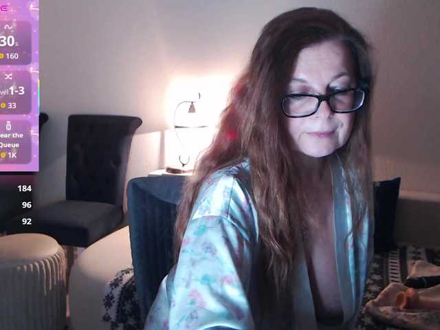 HelenBerg's BongaCams show and profile