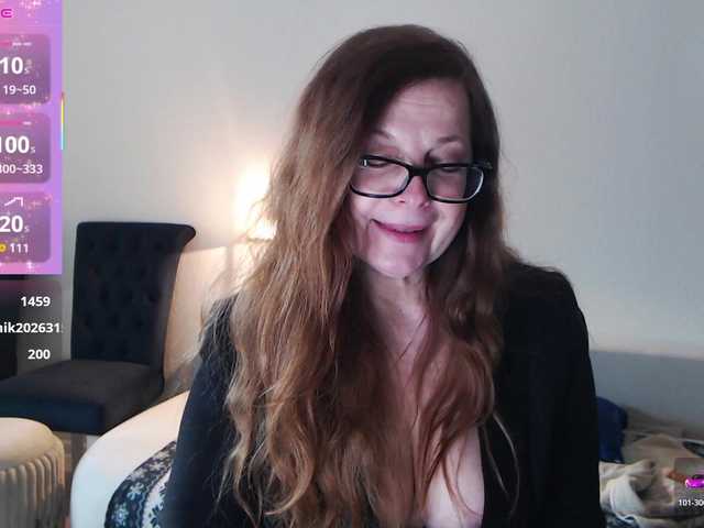 HelenBerg's BongaCams show and profile