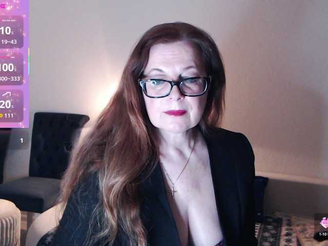 HelenBerg's BongaCams show and profile