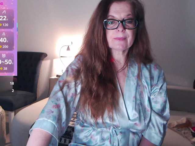 HelenBerg's BongaCams show and profile