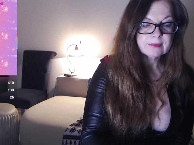 HelenBerg's BongaCams show and profile