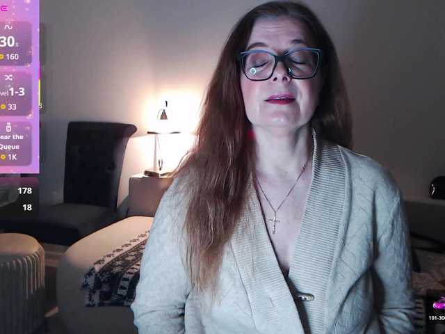 HelenBerg's BongaCams show and profile