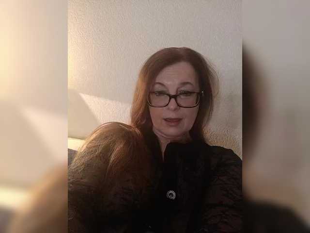 go to chat with HelenBerg