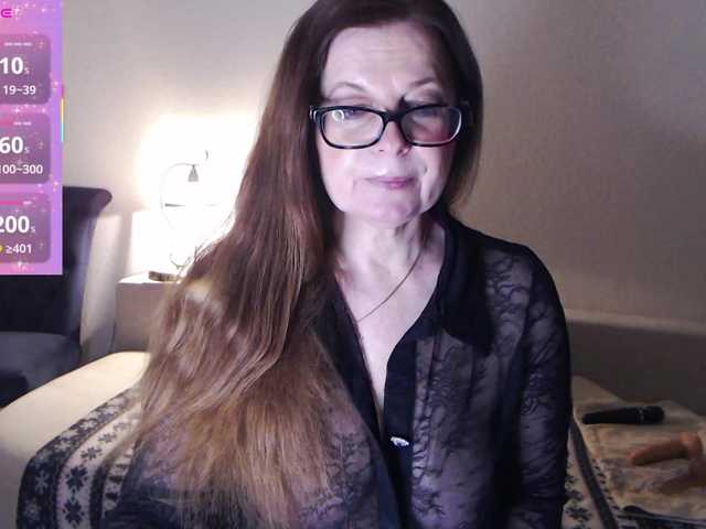 HelenBerg's BongaCams show and profile