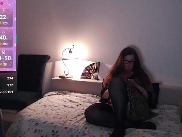 HelenBerg's BongaCams show and profile